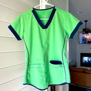 NrG scrub top